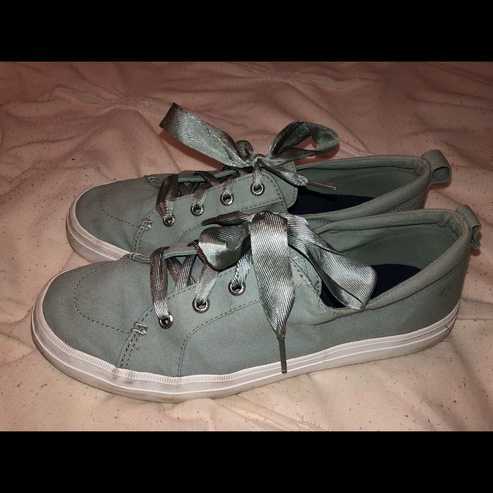 Super cute sperry sneakers